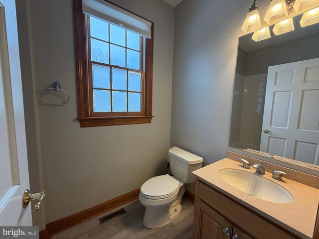 1 NOB HILL RD, Wilmington, DE 19808