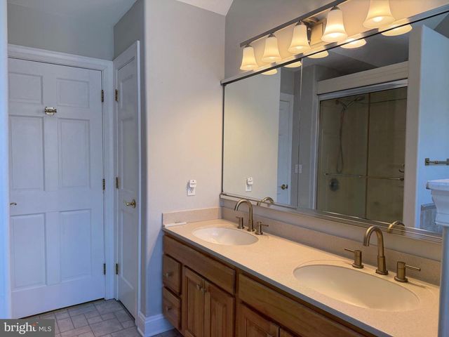 1 NOB HILL RD, Wilmington, DE 19808