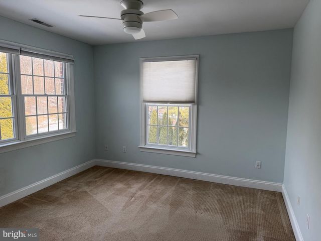 1 NOB HILL RD, Wilmington, DE 19808