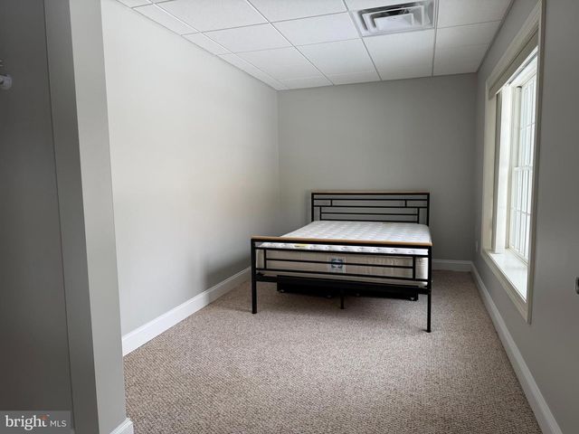 1 NOB HILL RD, Wilmington, DE 19808