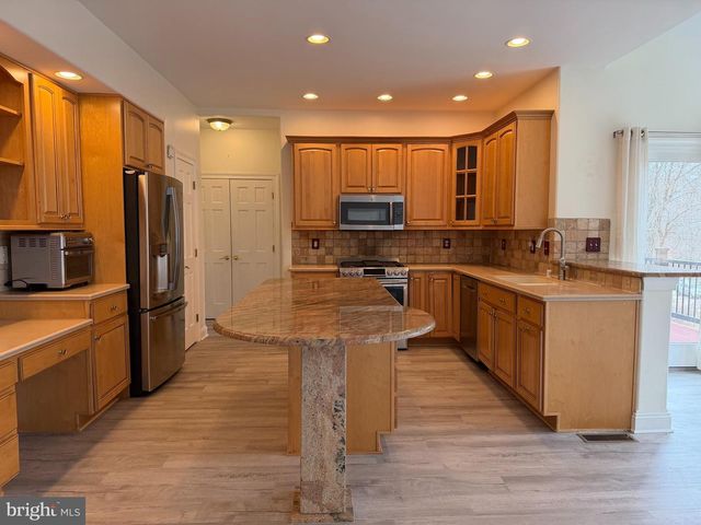 1 NOB HILL RD, Wilmington, DE 19808