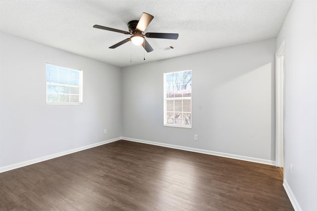 2120 CURRY AVE, Memphis, TN 38108