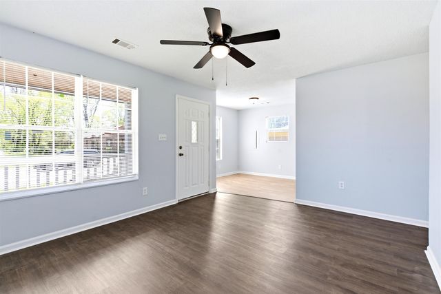 2120 CURRY AVE, Memphis, TN 38108