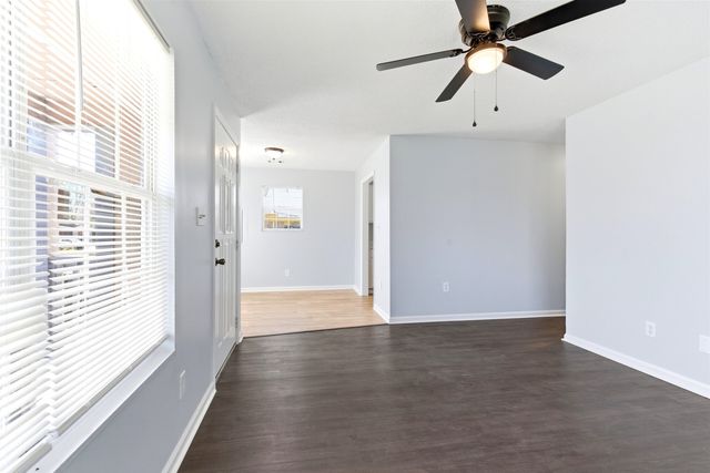 2120 CURRY AVE, Memphis, TN 38108