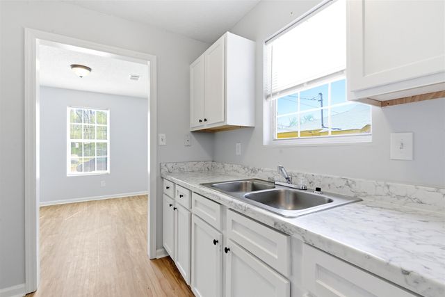 2120 CURRY AVE, Memphis, TN 38108