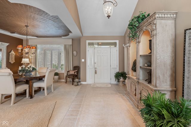 10224 Water Crest Drive, Fishers, IN 46038
