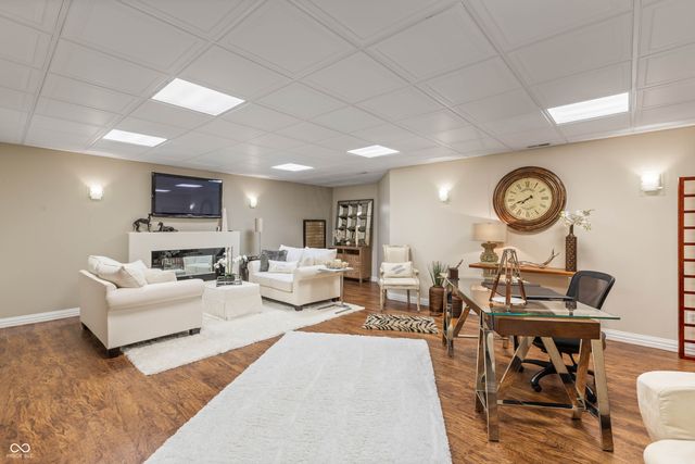 10224 Water Crest Drive, Fishers, IN 46038