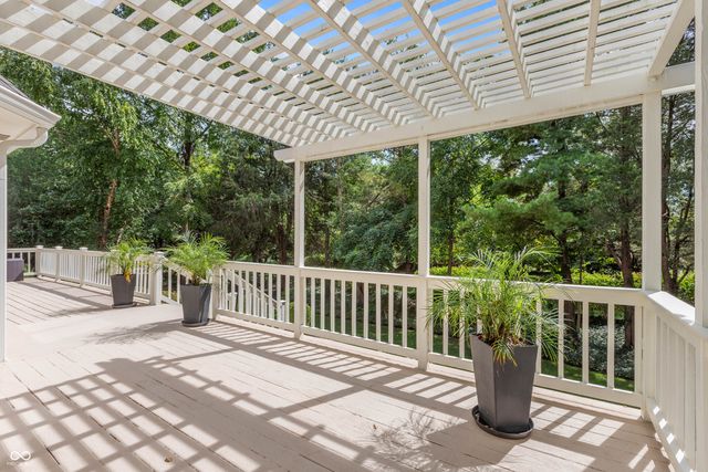 10224 Water Crest Drive, Fishers, IN 46038