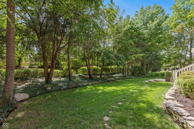 10224 Water Crest Drive, Fishers, IN 46038