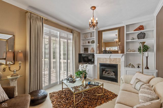 10224 Water Crest Drive, Fishers, IN 46038