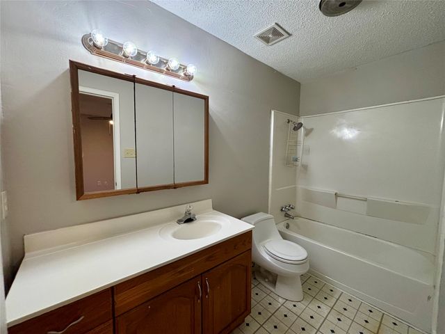 3407 Durango Lane, Arlington, TX 76014