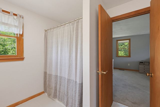 320 North St, Tewksbury, MA 01876