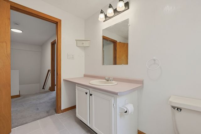 320 North St, Tewksbury, MA 01876