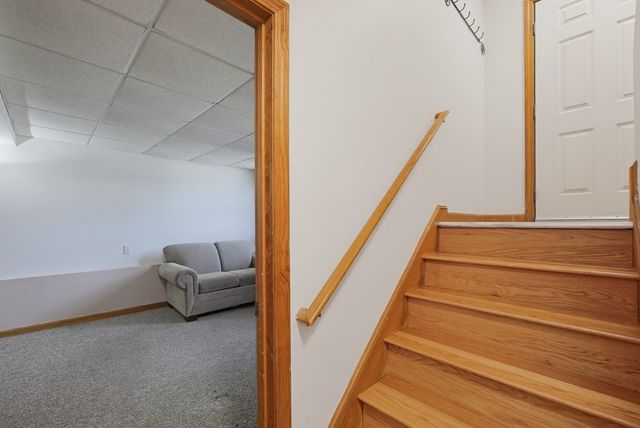 320 North St, Tewksbury, MA 01876