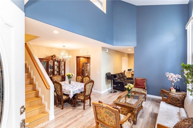 9146 Lemona Avenue 105, North Hills, CA 91343