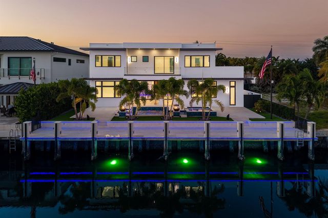 2650 NE 48th Court, Lighthouse Point, FL 33064
