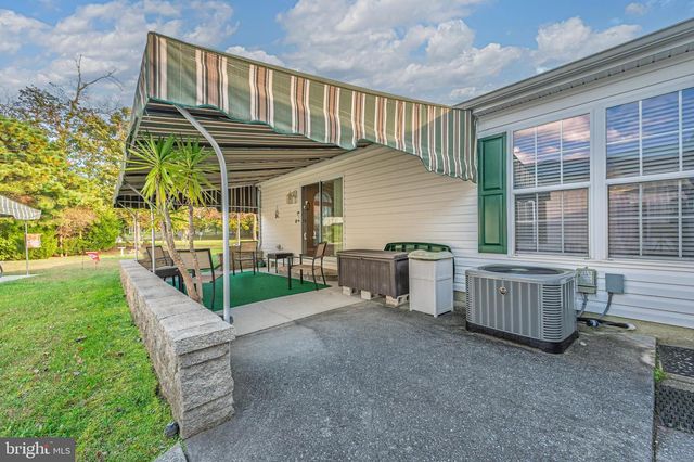 66 KNOLLWOOD DR, Mays Landing, NJ 08330