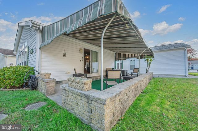 66 KNOLLWOOD DR, Mays Landing, NJ 08330