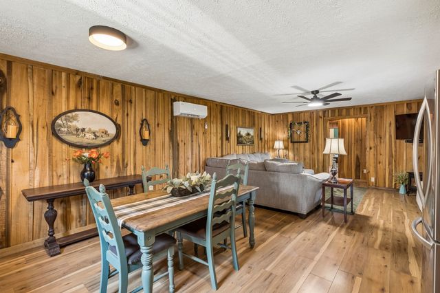 238 Rarick Ln, Gainesboro, TN 38562