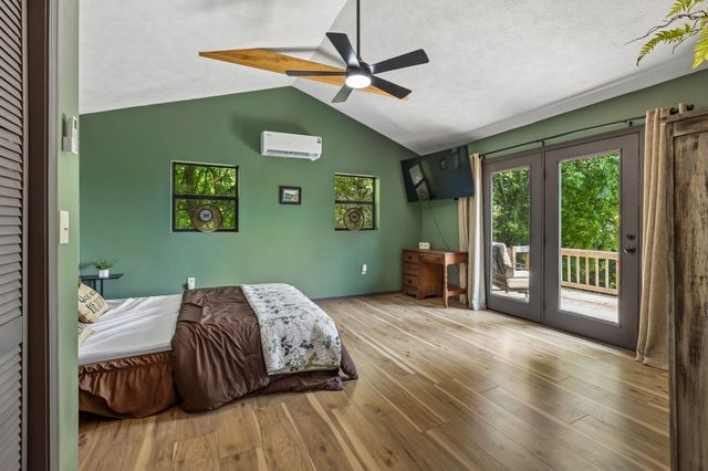 238 Rarick Ln, Gainesboro, TN 38562