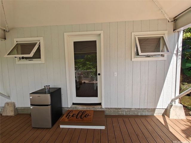 3232 Paty Drive Studio, Honolulu, HI 96822