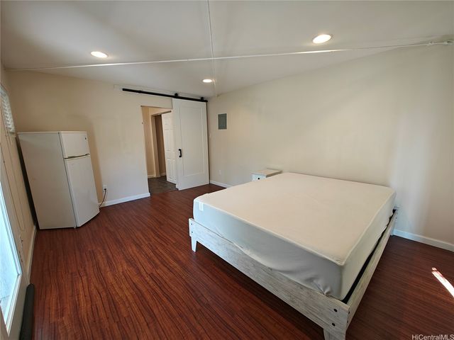 3232 Paty Drive Studio, Honolulu, HI 96822