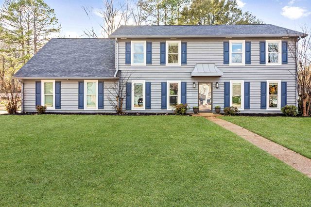 7729 RIVER BEND DR, Germantown, TN 38138