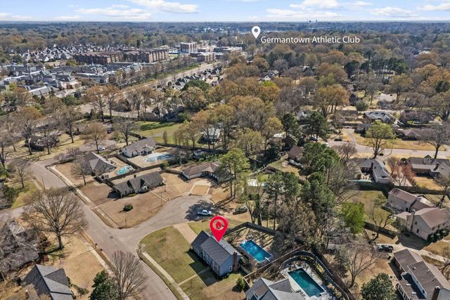 7729 RIVER BEND DR, Germantown, TN 38138