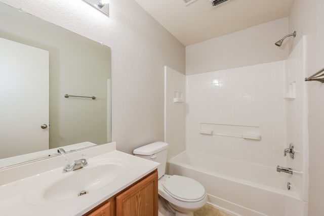 6417 MEADOW WAY Lane, Fort Worth, TX 76179