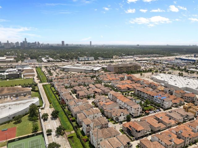 1156 Mosaico Lane, Houston, TX 77055