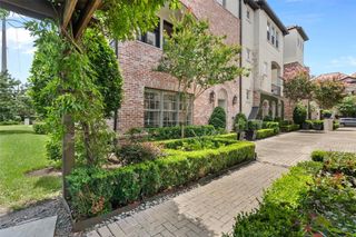 1156 Mosaico Lane, Houston, TX 77055