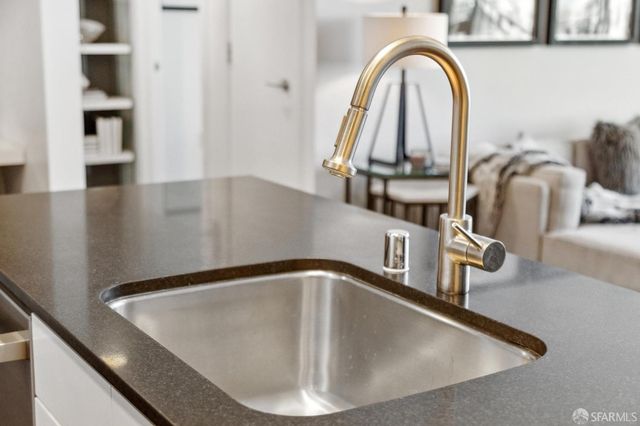 501 Beale Street 18E, San Francisco, CA 94105