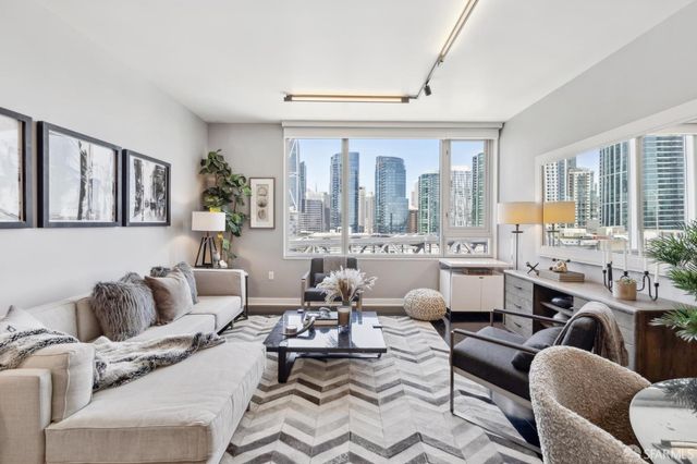 501 Beale Street 18E, San Francisco, CA 94105