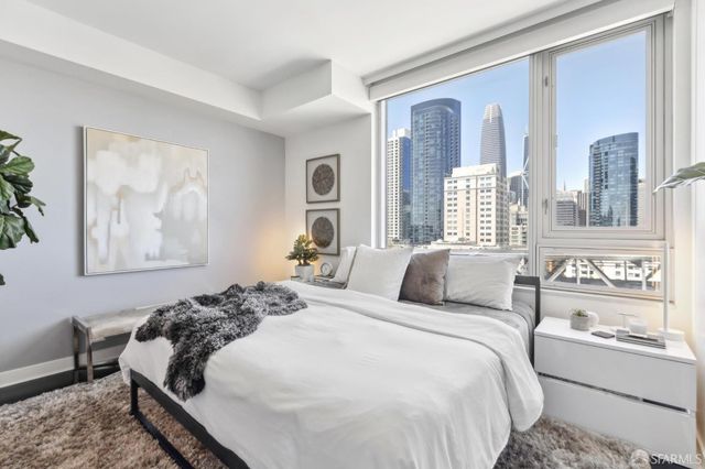 501 Beale Street 18E, San Francisco, CA 94105