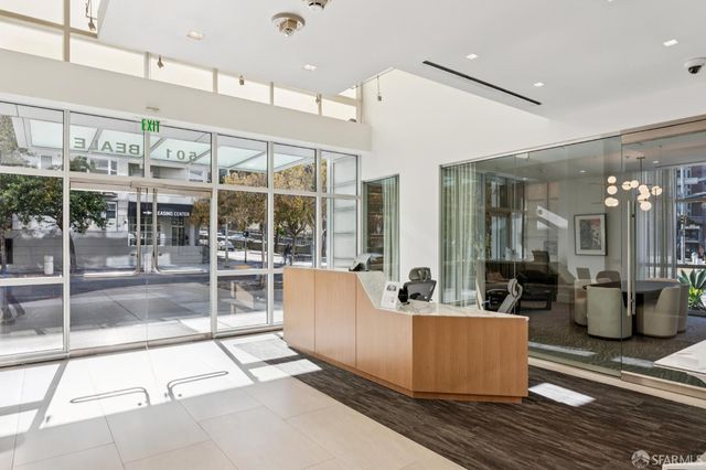 501 Beale Street 18E, San Francisco, CA 94105