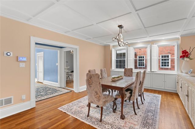 703 Saint James St, Shadyside, PA 15232