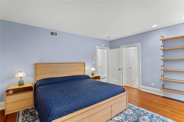 703 Saint James St, Shadyside, PA 15232