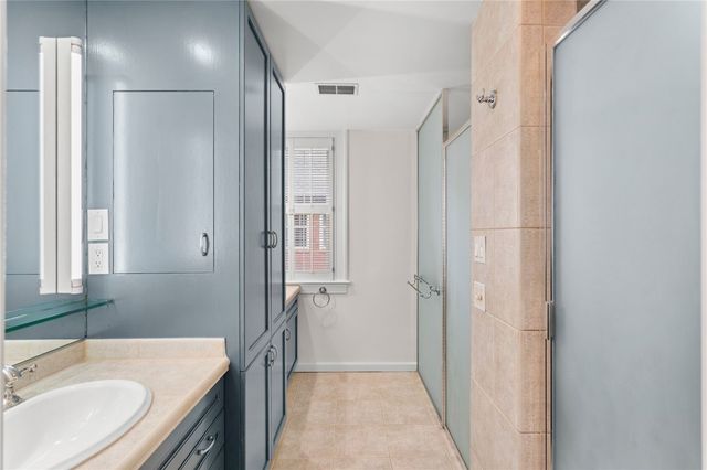 703 Saint James St, Shadyside, PA 15232
