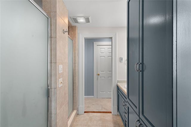 703 Saint James St, Shadyside, PA 15232