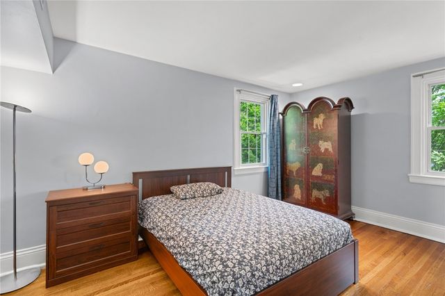 703 Saint James St, Shadyside, PA 15232