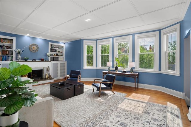 703 Saint James St, Shadyside, PA 15232