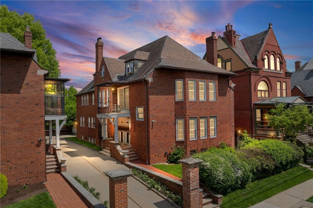 703 Saint James St, Shadyside, PA 15232