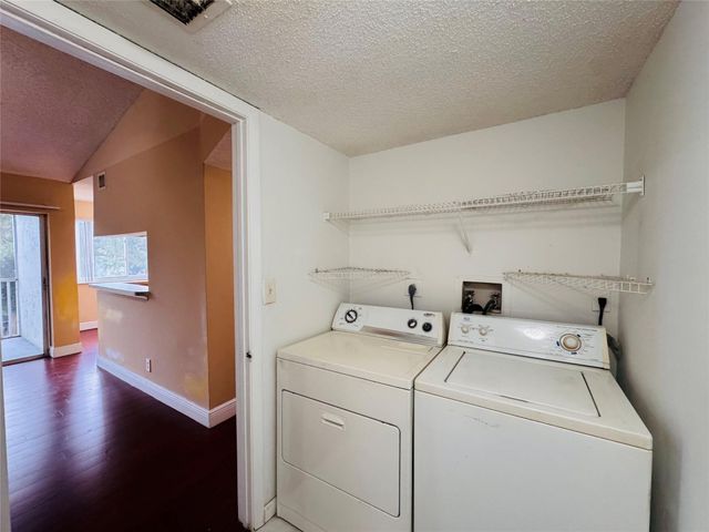 5780 Rock Island Road 377, Tamarac, FL 33319