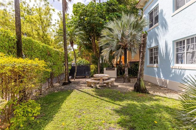 750 Pennsylvania Ave 3, Miami Beach, FL 33139