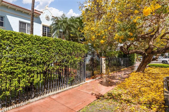 750 Pennsylvania Ave 3, Miami Beach, FL 33139