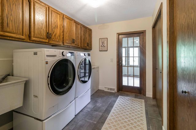 10191 Perkins Avenue N, Stillwater, MN 55082