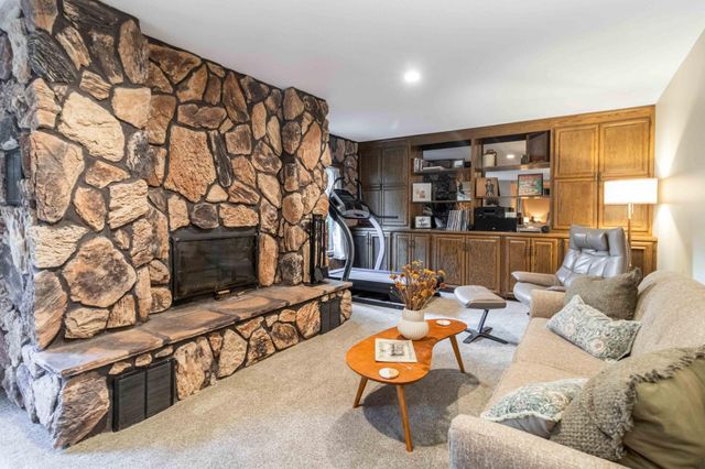 10191 Perkins Avenue N, Stillwater, MN 55082