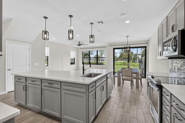8245 CADRE NOIR Road, Lake Worth, FL 33467