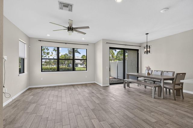 8245 CADRE NOIR Road, Lake Worth, FL 33467