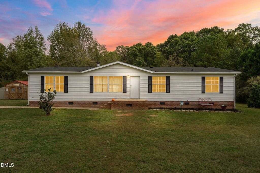 8024 Bird Dog Drive, Snow Camp, NC 27349